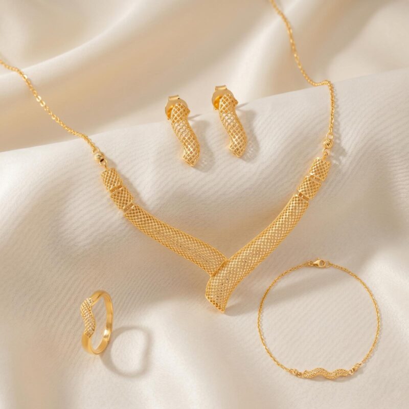 Shimmer and Shine This Season with 21K Gold Necklace Sets