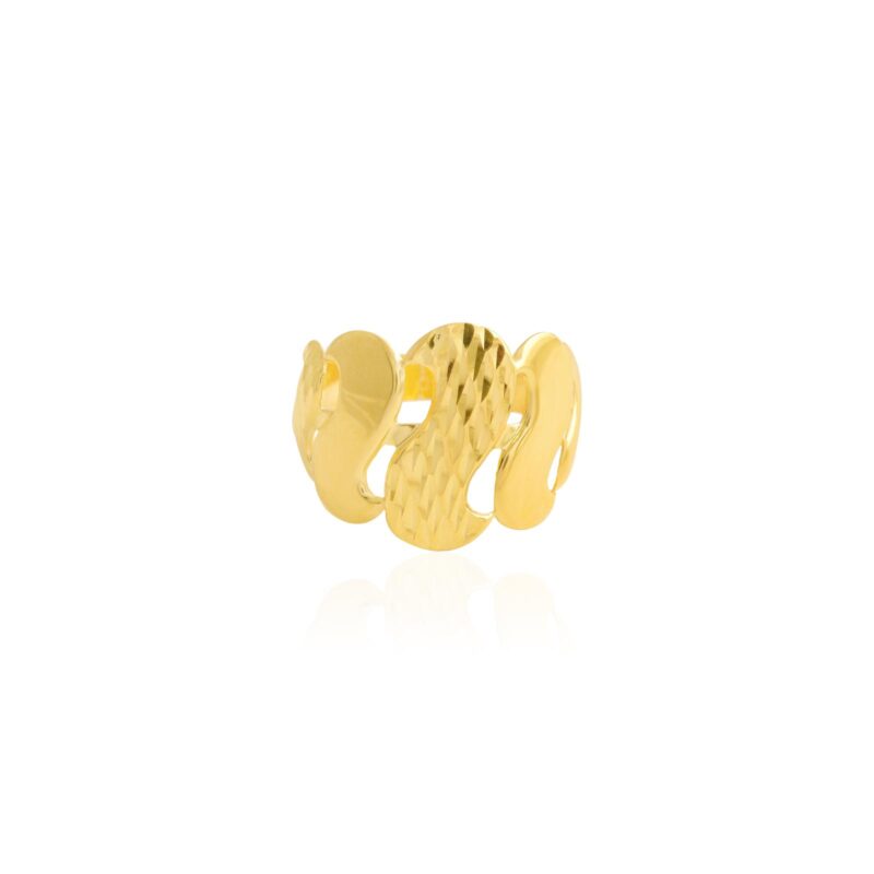 A Lasting Symbol of Love and Commitment 18K Gold Ring