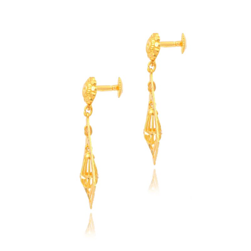 Alternative view of Ethical Sourcing and Fair Trade Practices in 22kt Gold Earring Industry