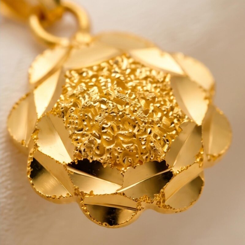 Alternative view of Bafleh Jewellery 21K Gold Frosted Dome Flower Pendant and Earring Set