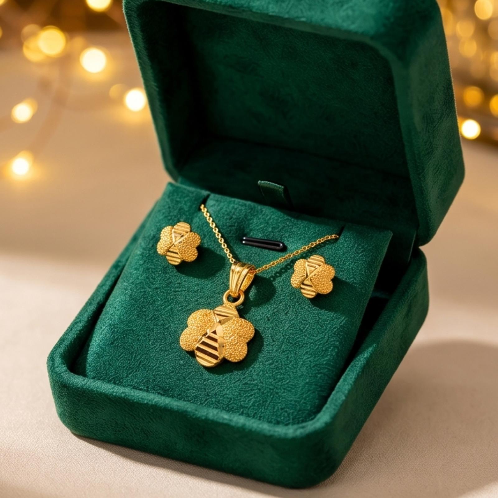 Bafleh Jewellery 21K Gold Bumblebee Inspired Pendant and Earring Daily Wear Set - Image 4