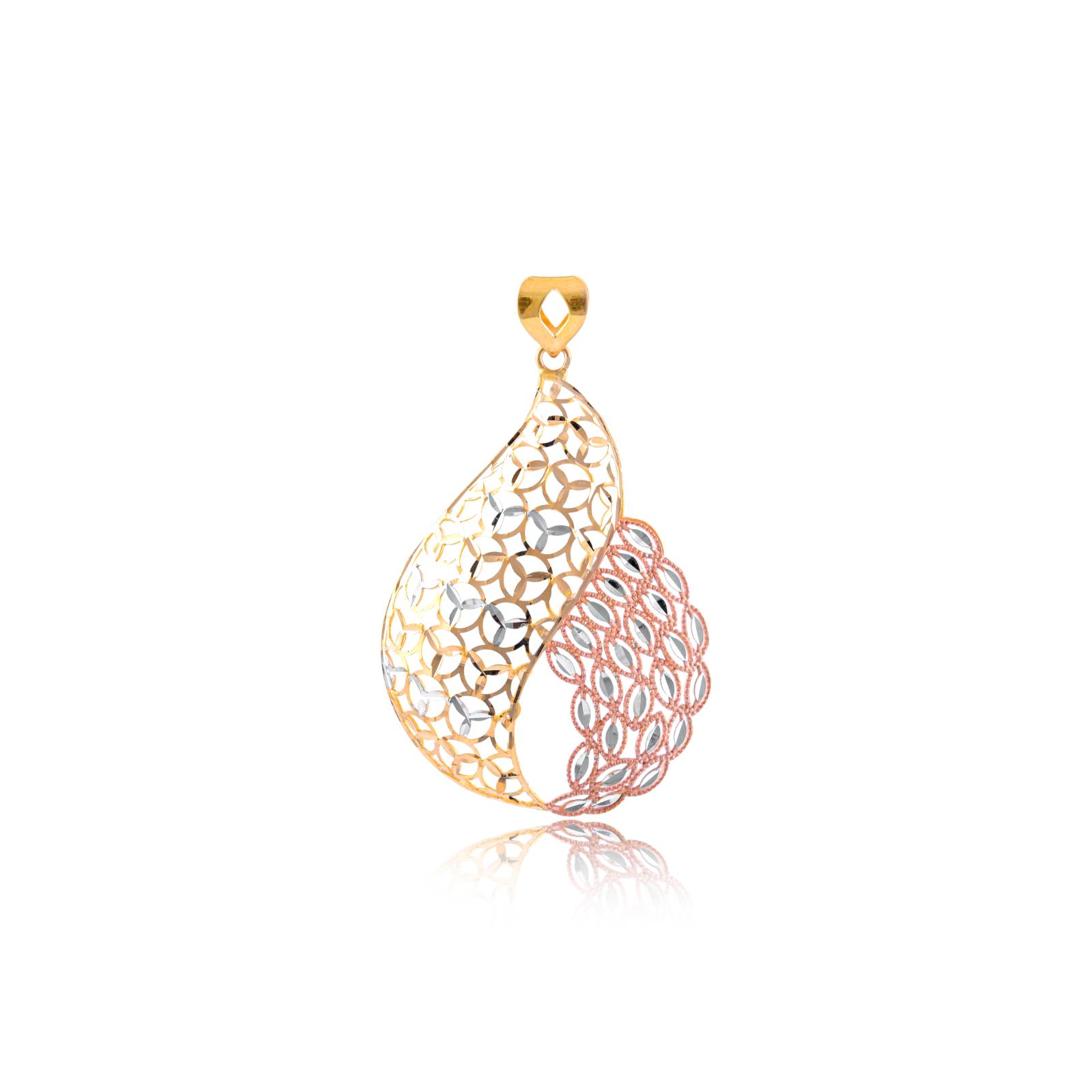 Explore the Allure of 22kt Gold Pendant Sets - Image 2