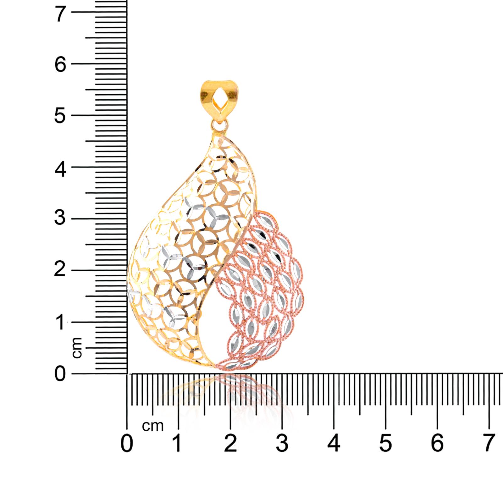 Explore the Allure of 22kt Gold Pendant Sets - Image 4