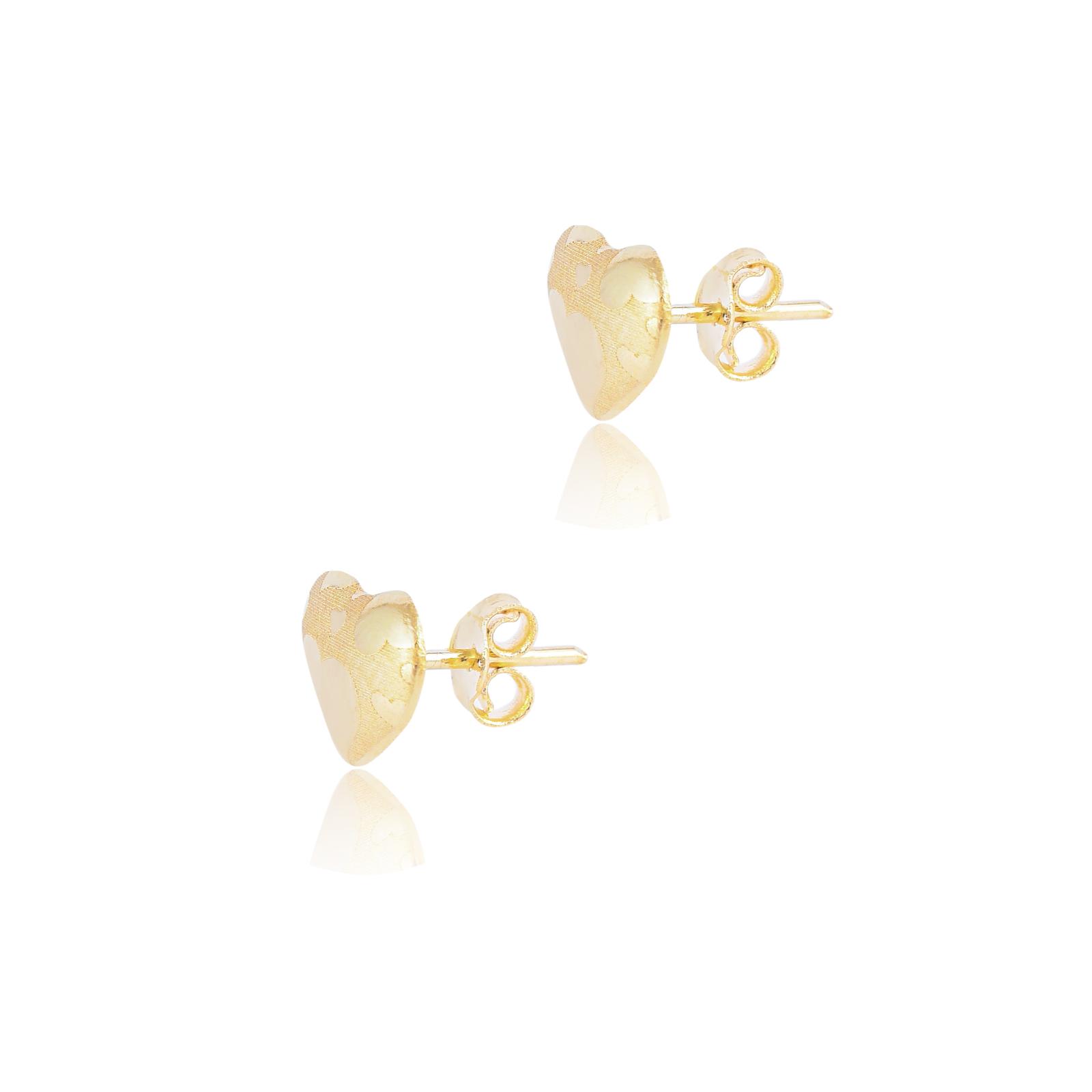 Cherished Heart-Shaped 18K Gold Earrings for Kids - Image 2