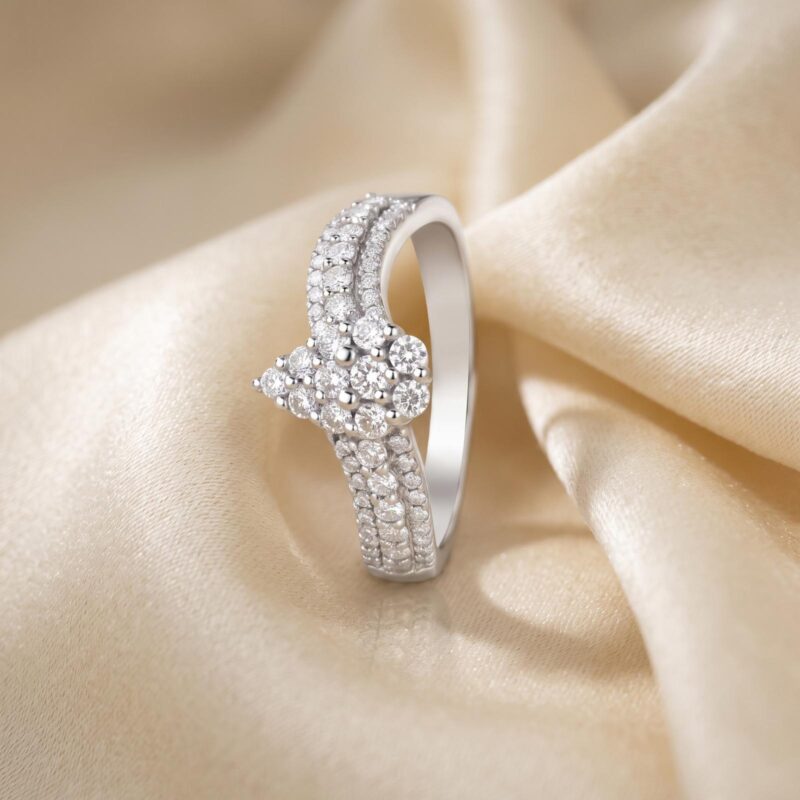 Crafted for Elegance, Designed for Forever Discover the Beauty of 18K White Gold Natural Diamond Rings at Bafleh Jewellery