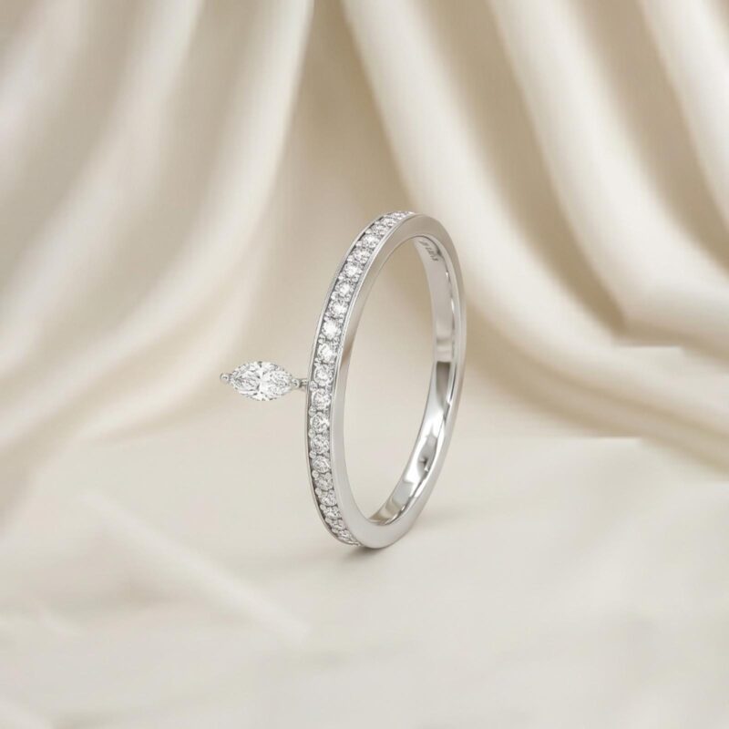 Stunning 18K White Gold Diamond Ring with Natural Diamond Perfect Blend of Luxury and Shine