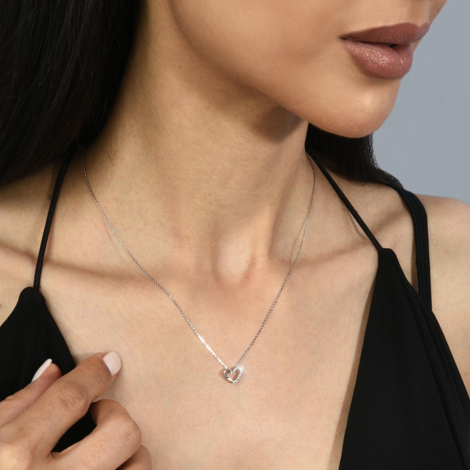 Lightweight Heart-Shaped Diamond Necklace ? Your Daily Dose of Sparkle - Image 5