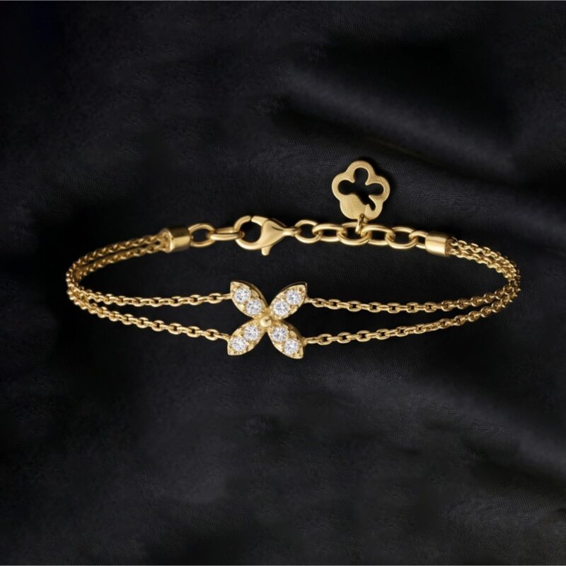 Bloom in Style: Yellow Gold Flower-Shaped Diamond Bracelet