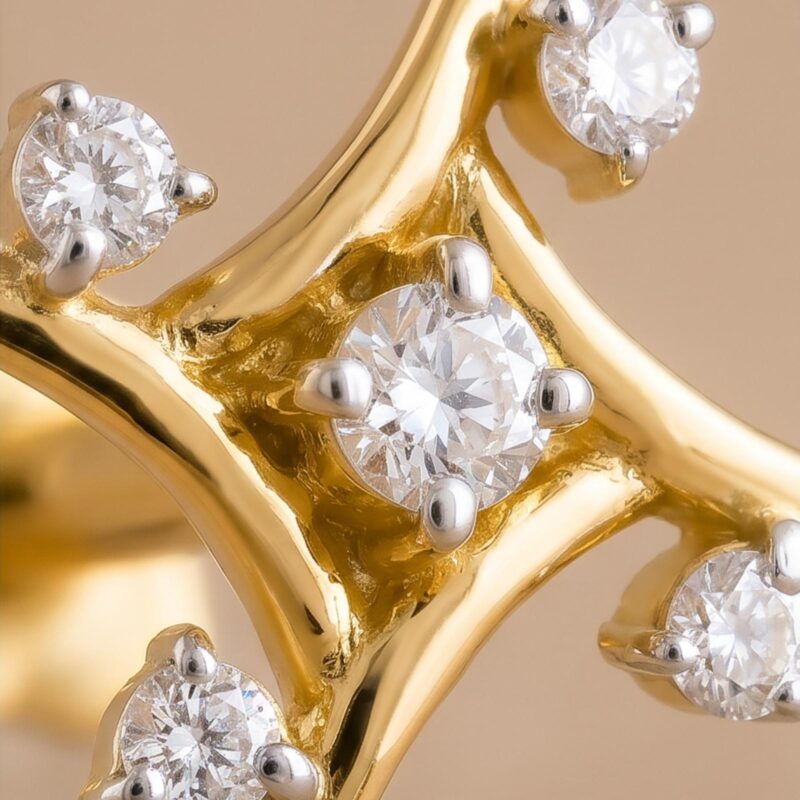 Alternative view of Delicate Sparkles: Minimalist Diamond Nose Pins You?ll Adore