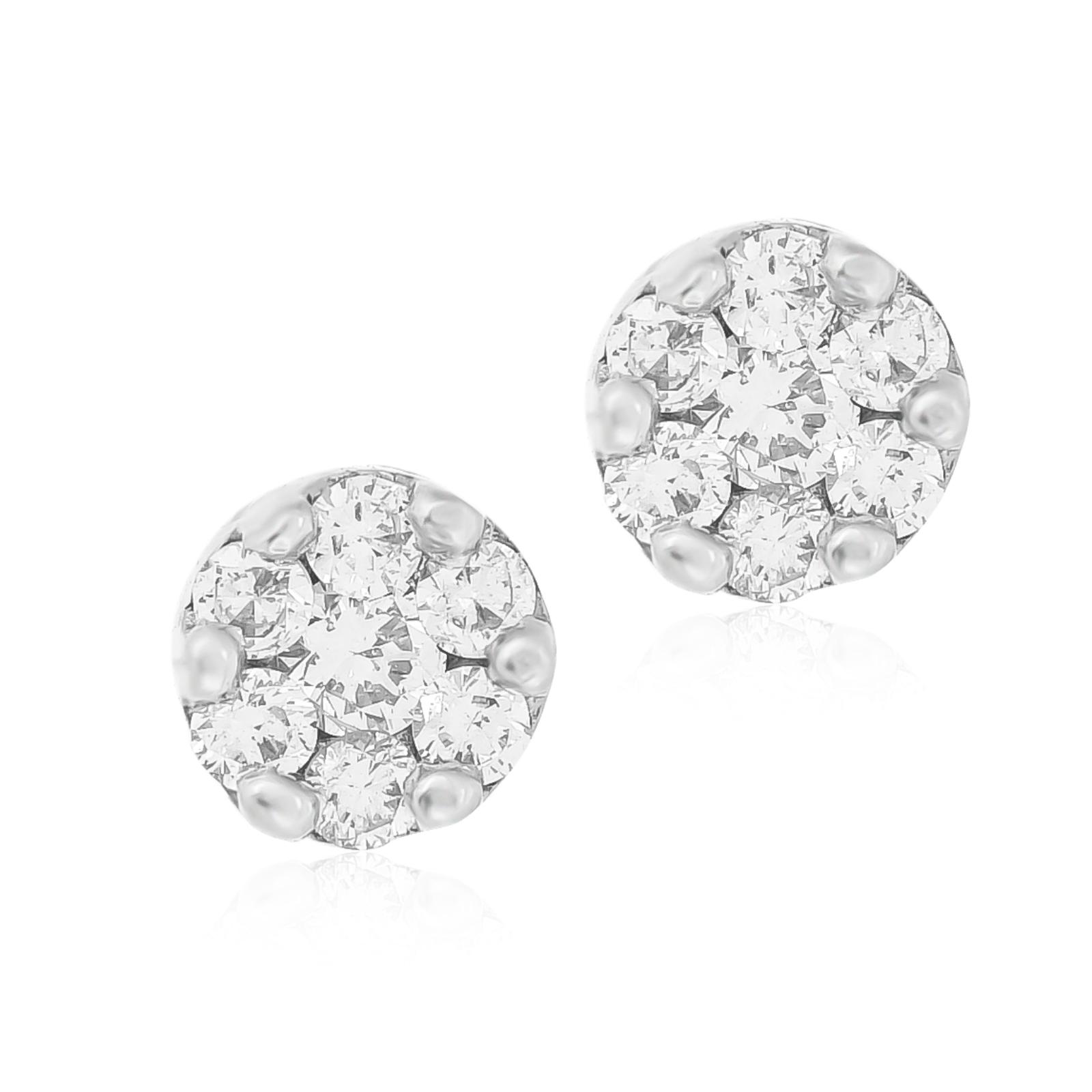 Simple Elegance: Perfect White Gold Diamond Stud Earrings
