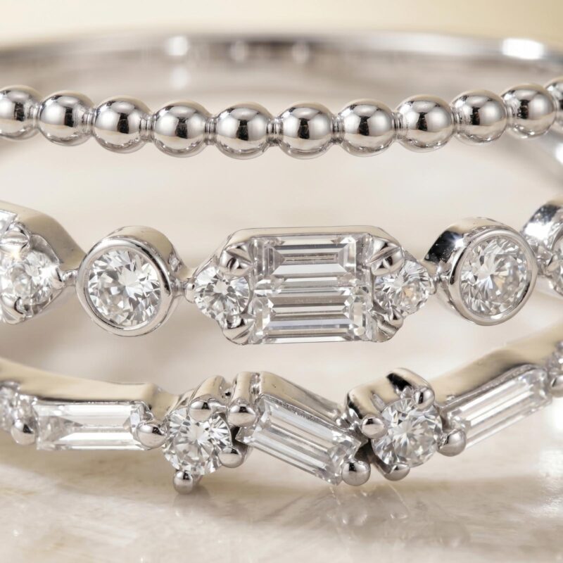 Alternative view of Classic Elegance: Diamond Rings That Last a Lifetime