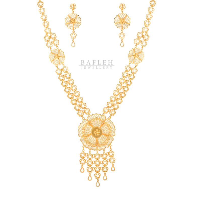 Timeless 22K Yellow Gold Necklace Set Featuring Classic Royal Craftsmanship by Bafleh Jewellery