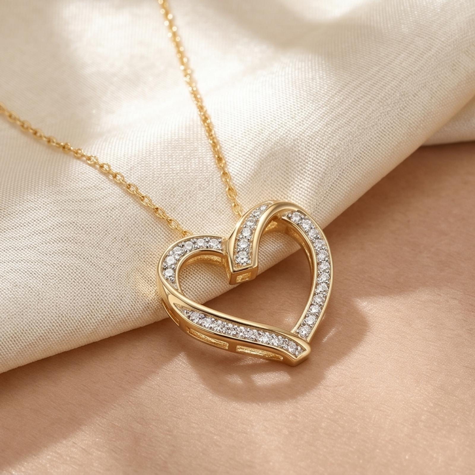 Elegant 18K Yellow Gold Heart Shape Natural Diamond Necklace IDT Certified | Bafleh Jewellery