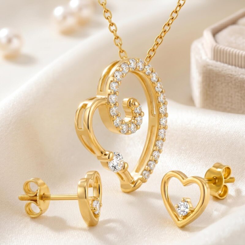 Alternative view of Elegant Natural Diamond Necklace Set with Earrings in 18K Yellow Gold | Bafleh Jewellery
