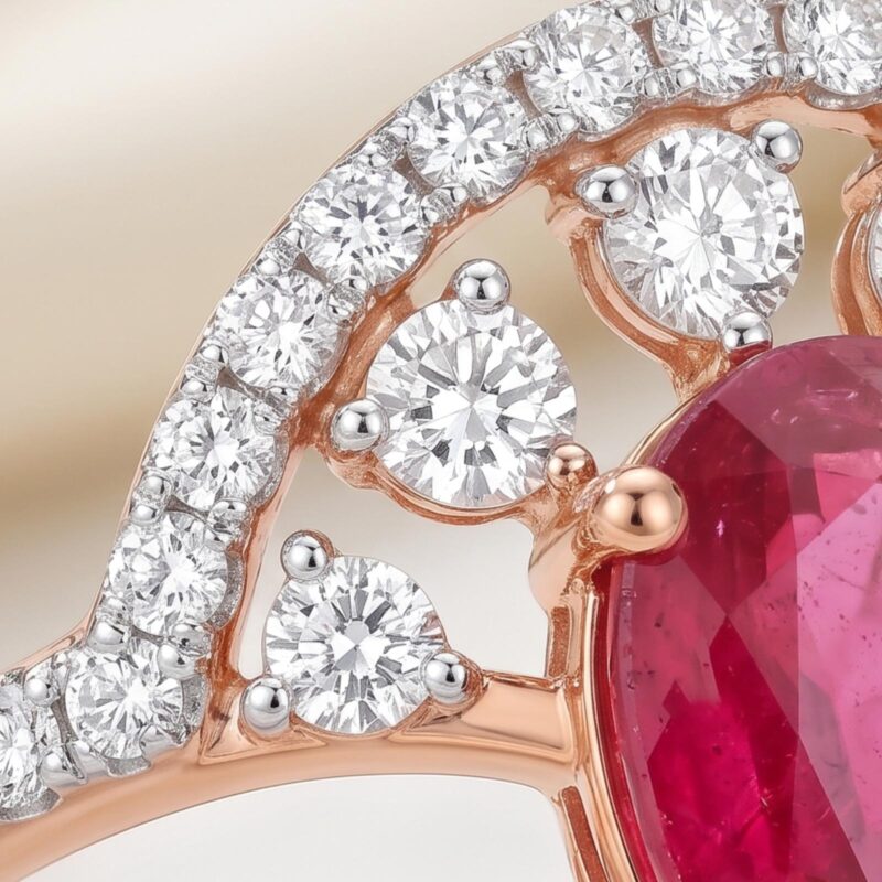 Alternative view of Exquisite Natural Ruby Ring with Natural Diamonds in 18K Gold