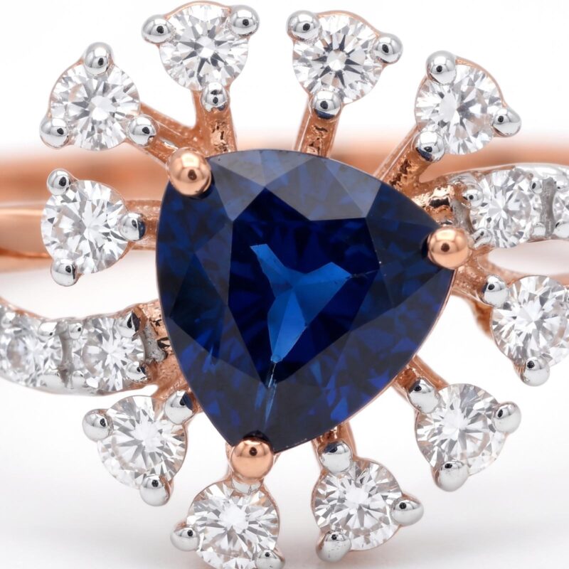 Alternative view of Luxury Natural Sapphire Diamond Ring in 18K Gold