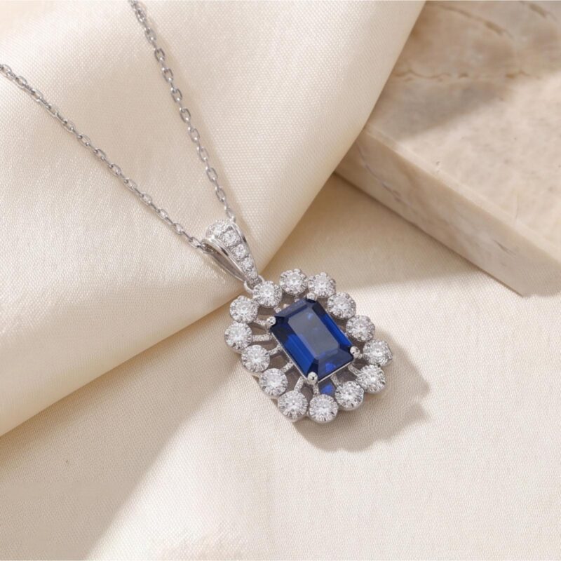 Natural Blue Sapphire & Diamond Jewellery in 18K Gold | Bafleh Jewellery