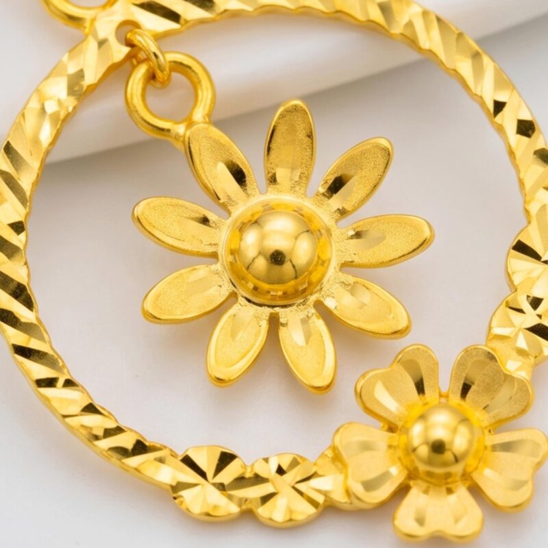 Alternative view of A Showcase of 21kt Gold Necklace