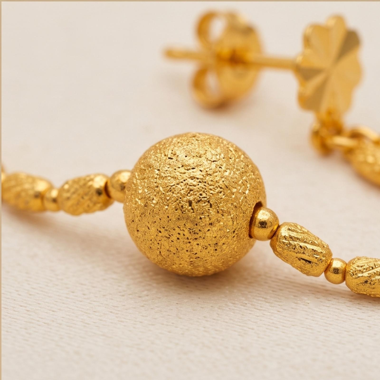 Unique and Luxurious 22K Gold Necklace Sets for You - Image 4