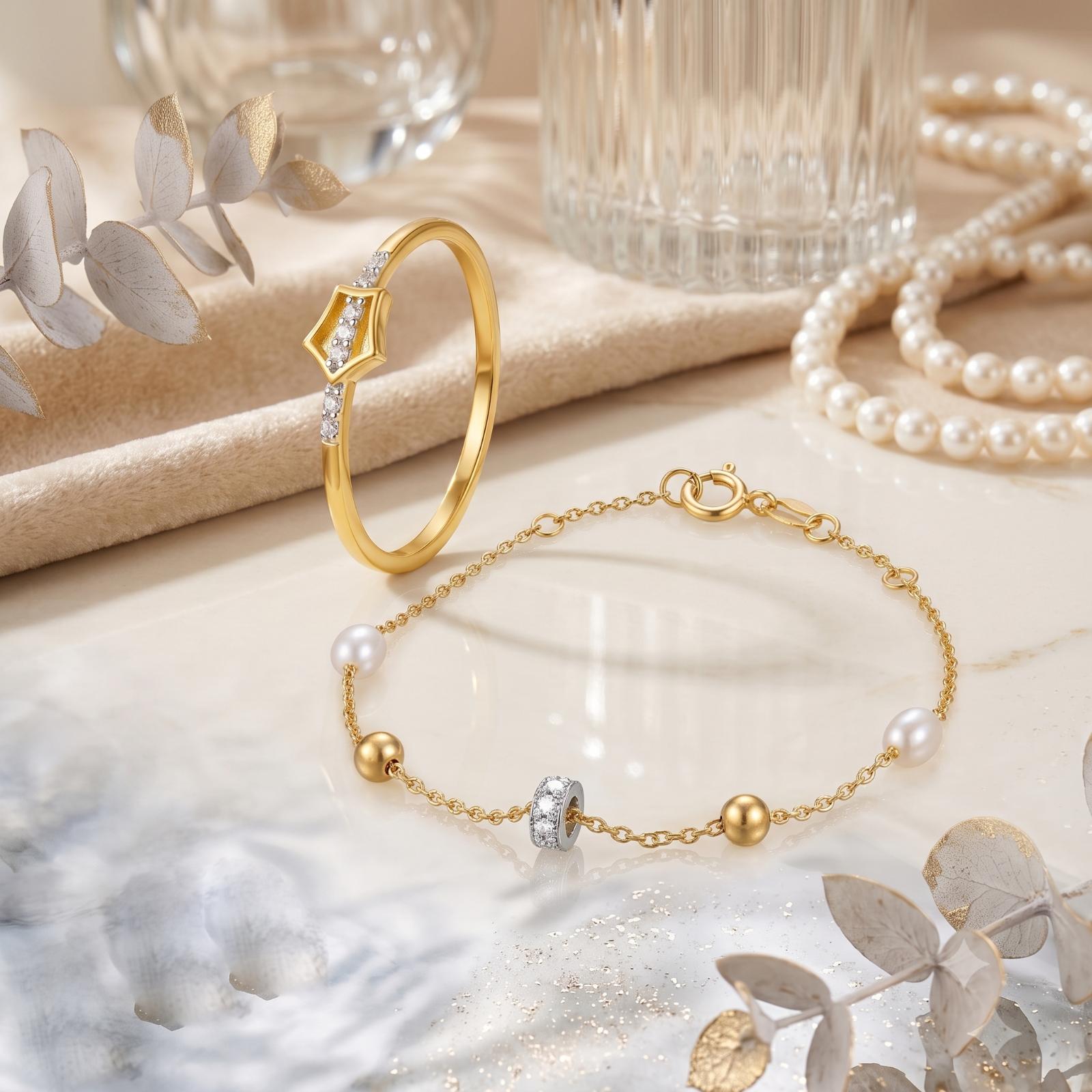 Premium Diamond Elegance at Its Best Ring & Bracelet Combo in 18K Gold