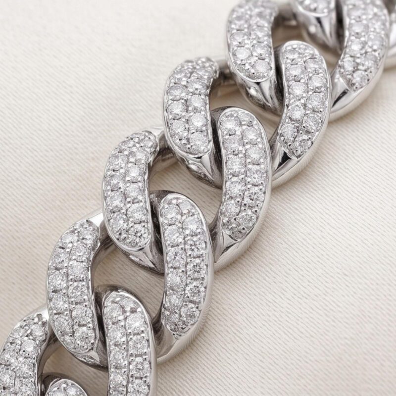 Alternative view of Sophisticated 18K Gold and Diamond Bracelet Designed to Elevate Every Jewellery Collection
