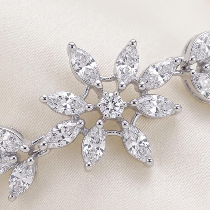 Alternative view of Exquisite 18K Gold and Lab Grown Diamond Bracelet Showcasing Timeless Luxury by Bafleh Jewellery