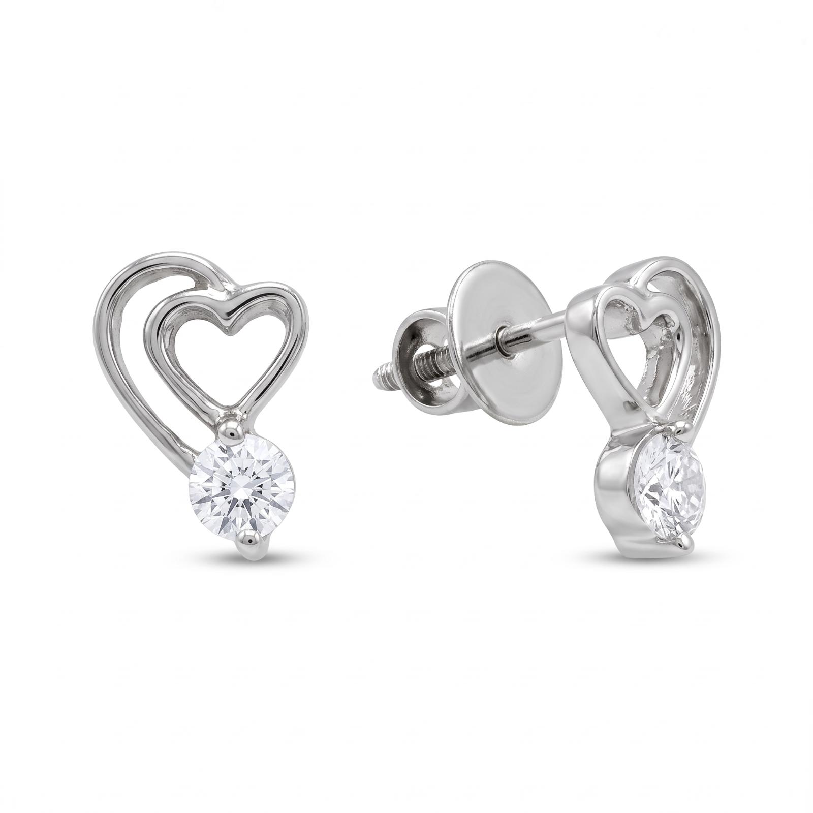 18K Gold Diamond Stud Earrings for Women Featuring Timeless Style and Sophisticated Diamond Elegance