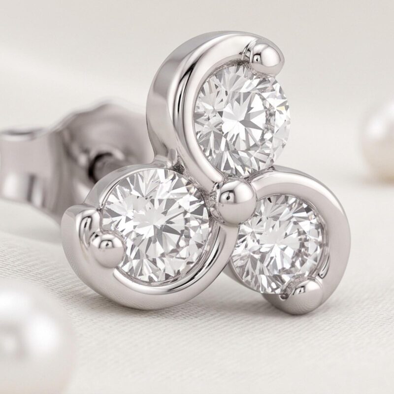 Alternative view of Exquisite 18K Gold Earrings with Natural Diamonds