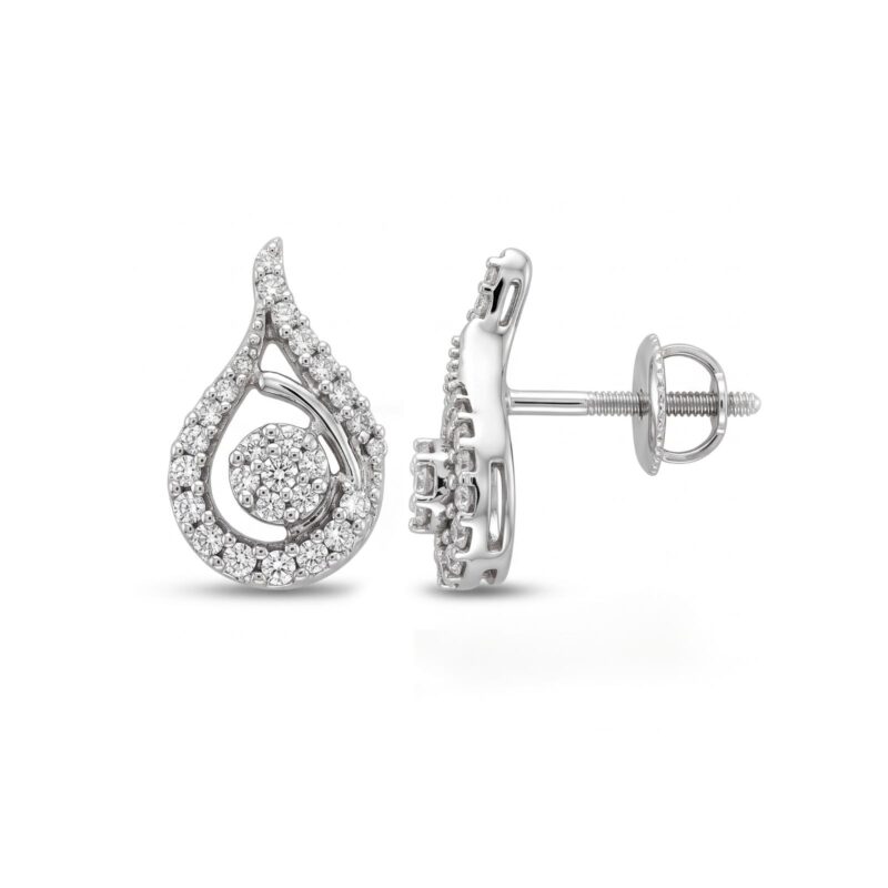 18K Gold Diamond Stud Earrings