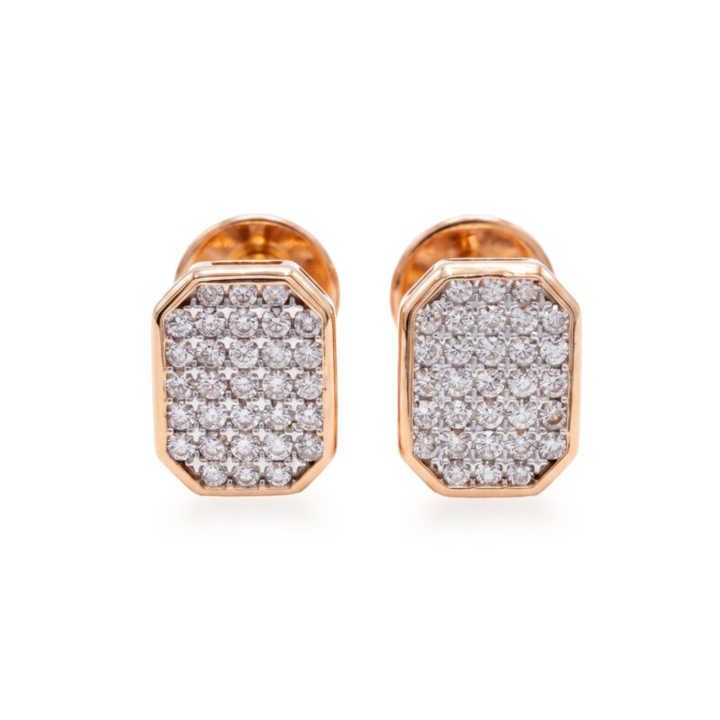 Exquisite 18K Gold Diamond Stud Earrings Designed to Add Timeless Sparkle and Elegance to Every Look