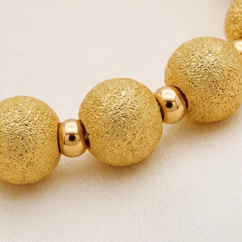 Alternative view of Timeless 18K Gold Bangle Crafted with Precision and Elegant Detailing for a Sophisticated Appearance