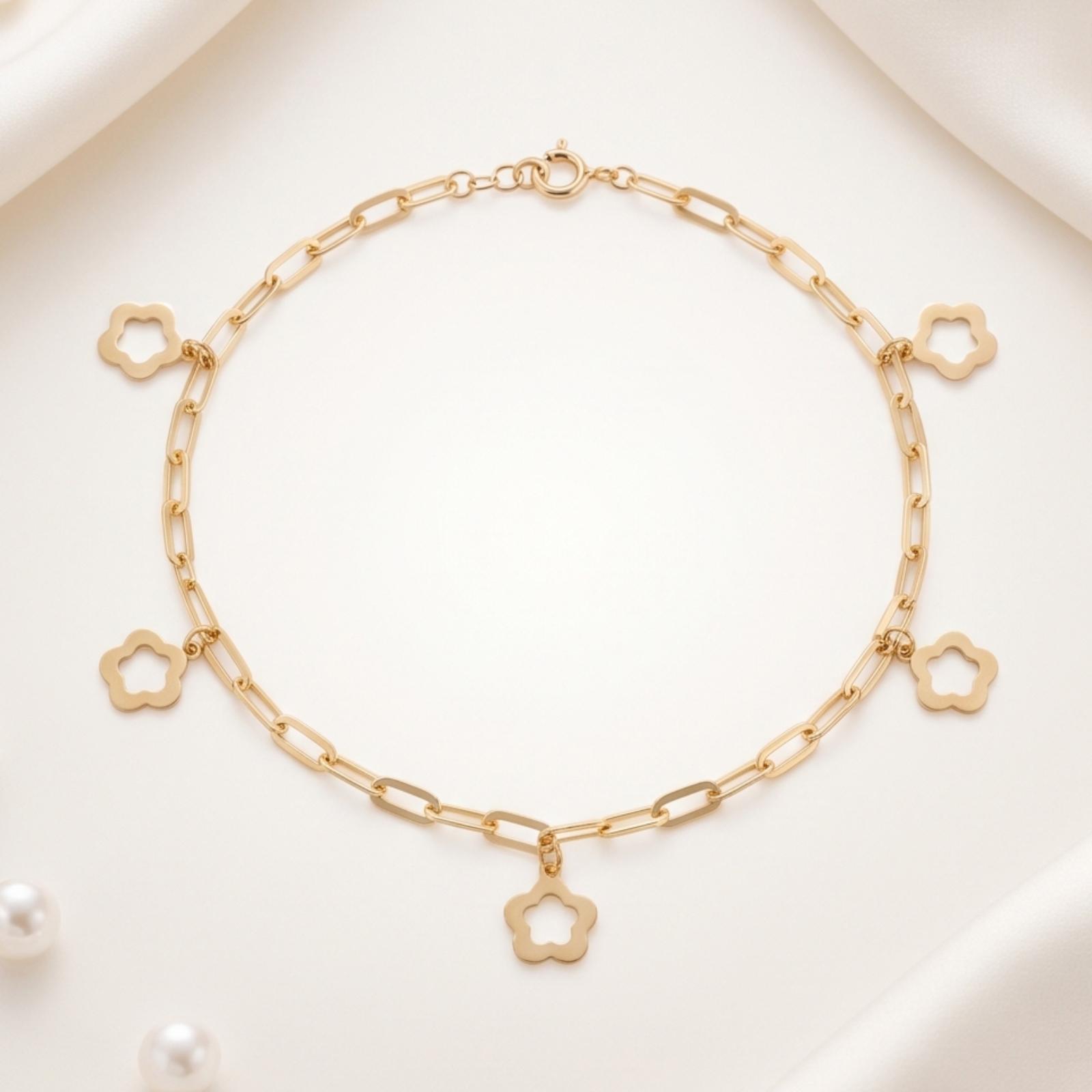 Elegant Lightweight Bracelet in 18K Gold Available at Bafleh Jewellery - Image 5