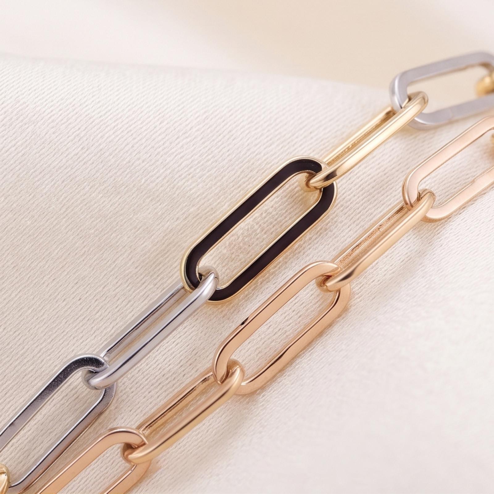 Elegant 18K Gold Lightweight Bracelet for Everyday Wear Available at Bafleh Jewellery - Image 2