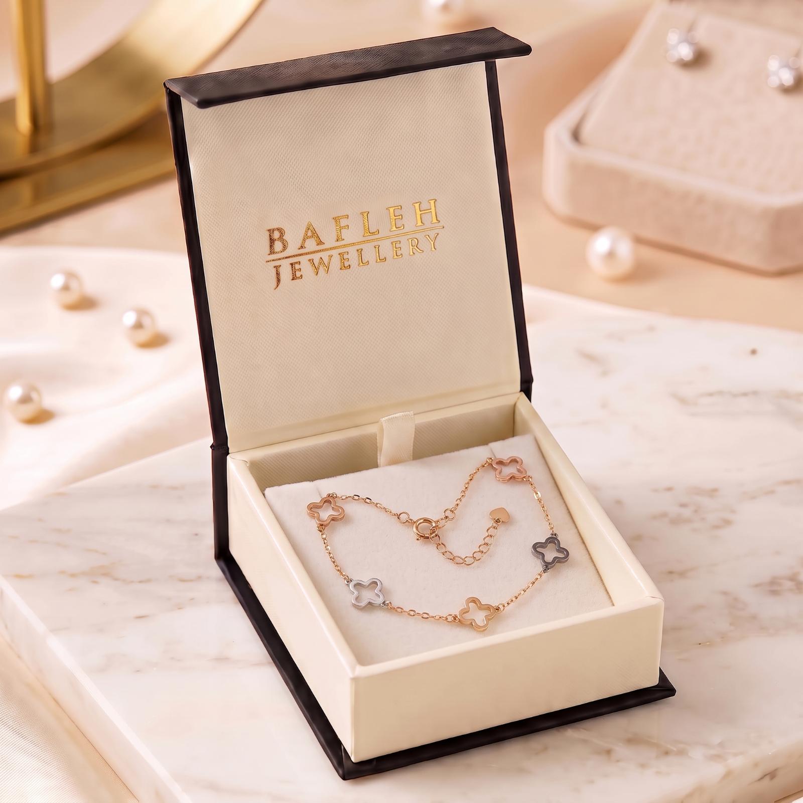 Classic and Elegant Lightweight Bracelet in 18K Gold Available at Bafleh Jewellery - Image 7