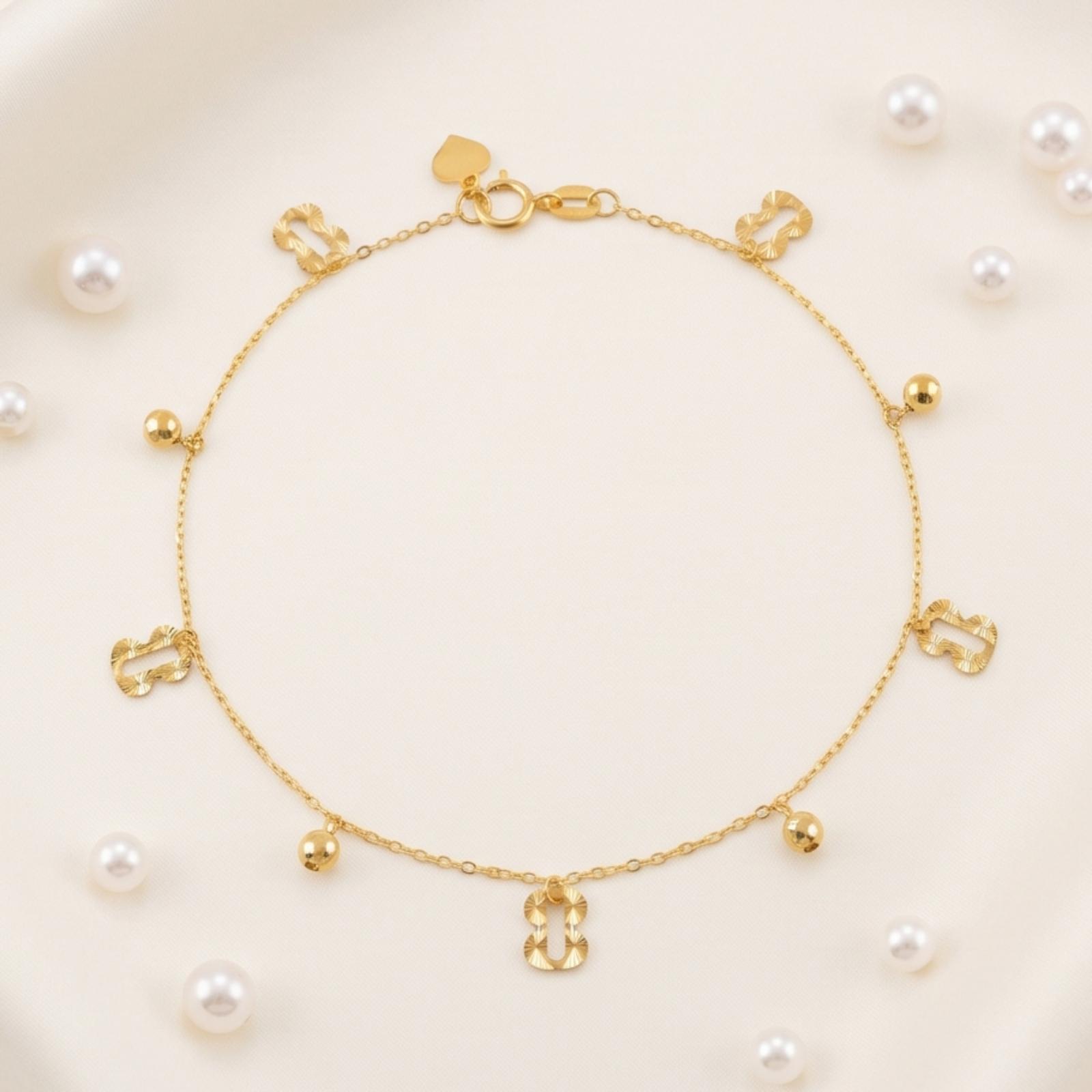Luxury Lightweight Bracelet in 18K Gold for Effortless Everyday Style at Bafleh Jewellery - Image 4