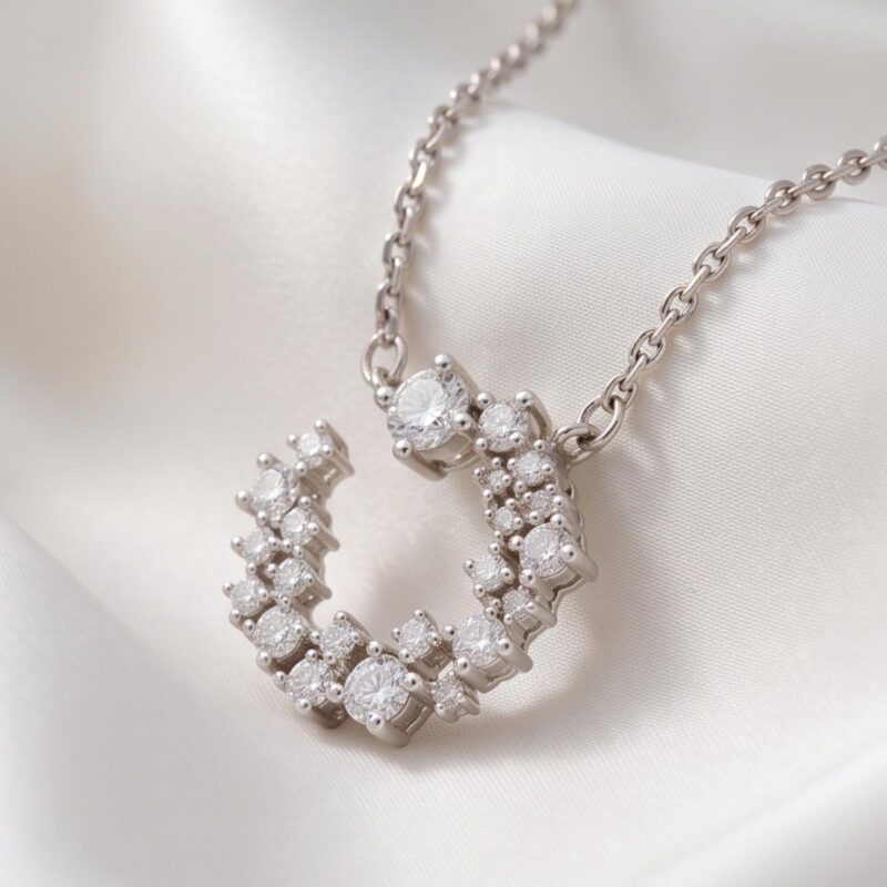 18K Gold Diamond Pendant with Chain Crafted for Elegant Gifting and Sophisticated Jewellery Styling from Bafleh Jewellery