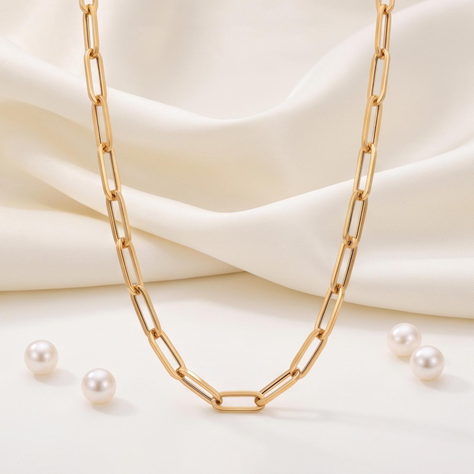 Luxury 18K Gold Men?s Chain by Bafleh Jewellery Featuring Fine Craftsmanship and Refined Golden Appeal - Image 5
