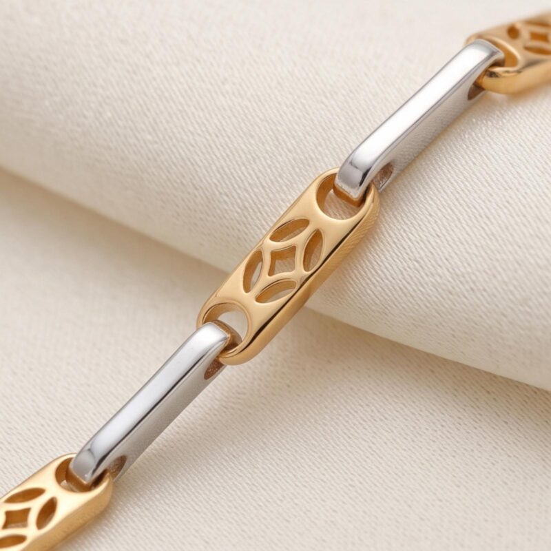 Alternative view of Exclusive 18K Gold Men?s Chain from Bafleh Jewellery Perfect for Men Who Appreciate Luxury and Timeless Jewellery
