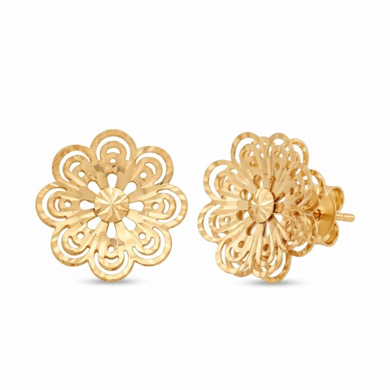 Beautiful Flower Shape Stud Earrings in 18K Gold