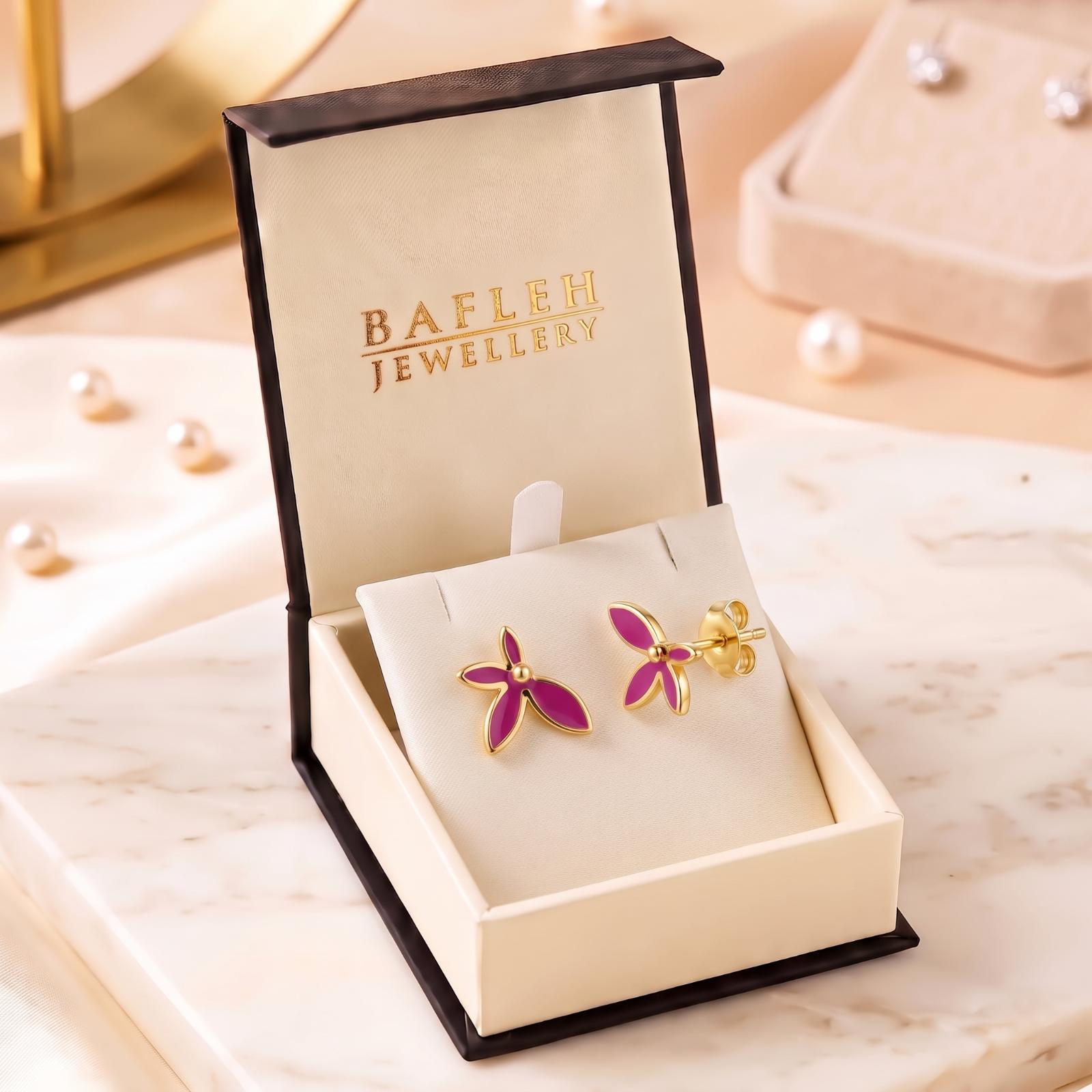 Shop Elegant 18K Gold Stud Earrings at Bafleh Jewellery - Image 8