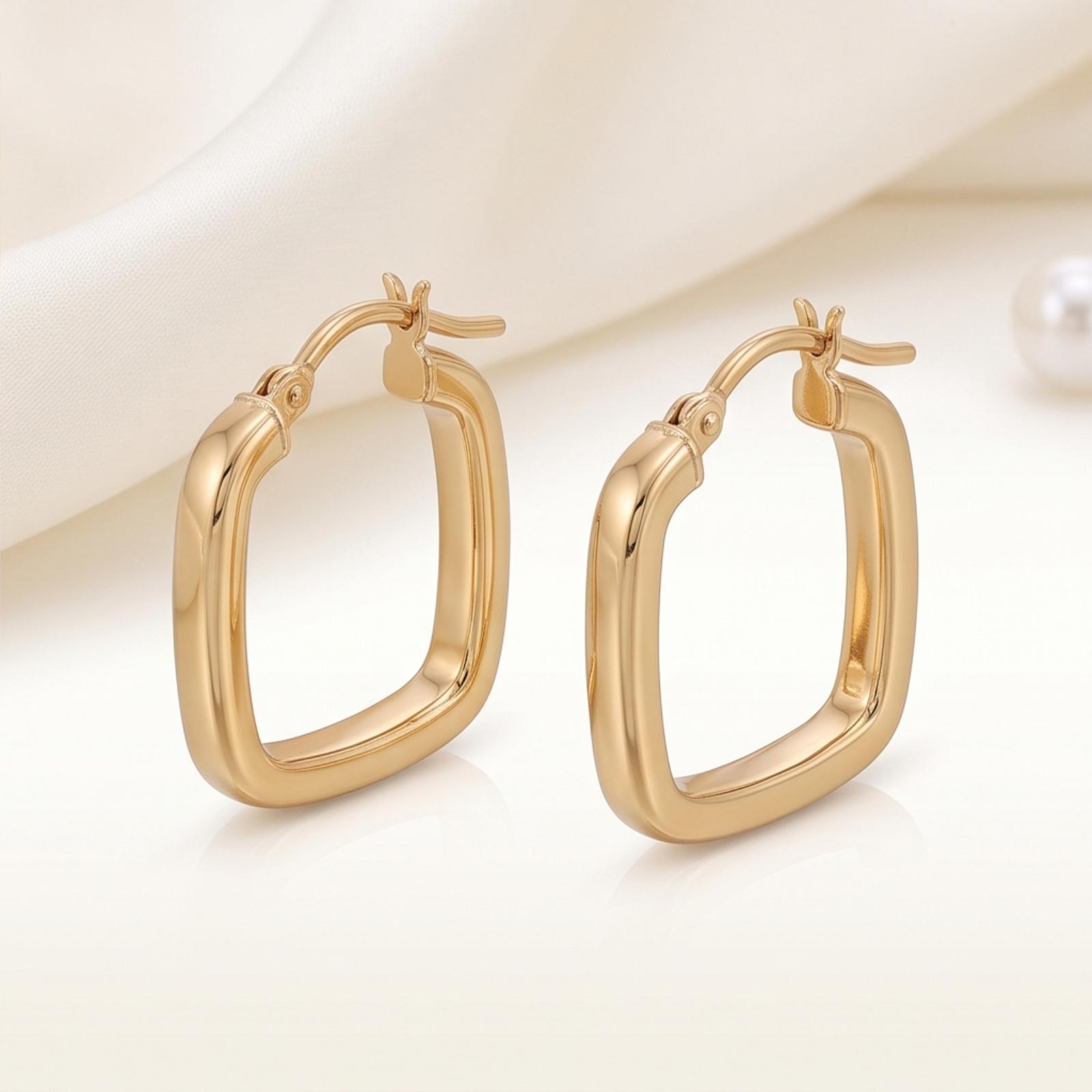 Discover Elegant 18K Gold Hoop Earrings at Bafleh Jewellery - Image 5