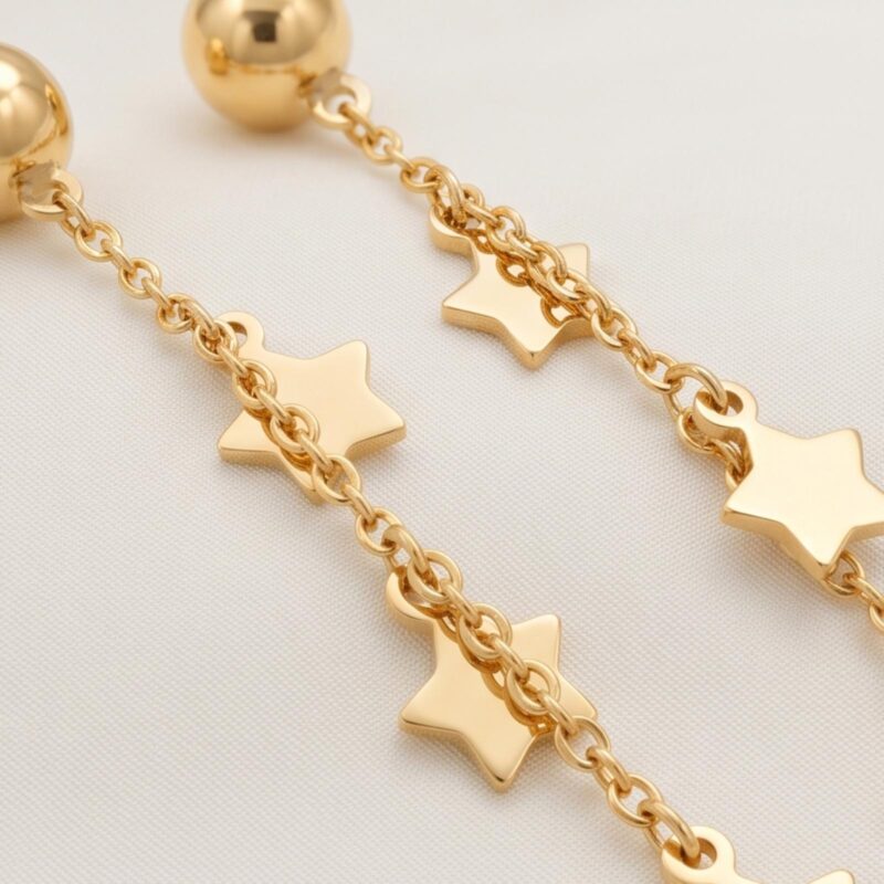 Alternative view of Shop Beautiful 18K Gold Hanging Earrings at Bafleh Jewellery