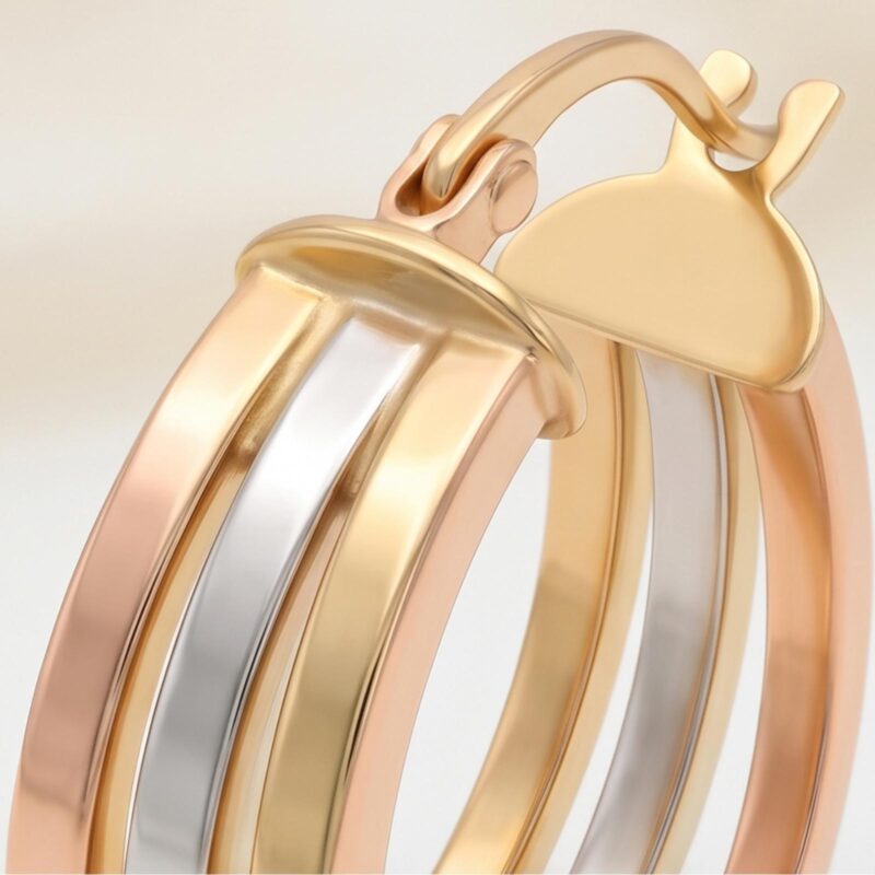 Alternative view of Stunning 18K Gold Hoop Earrings for Modern Women