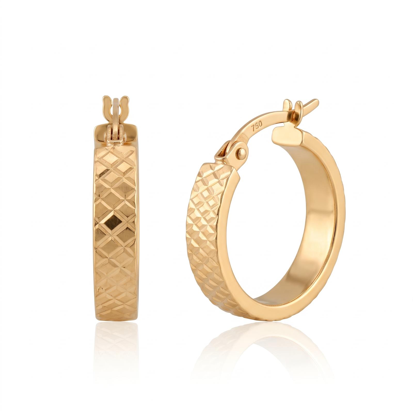 Celebrate Everyday Elegance with 18K Gold Hoop Earrings