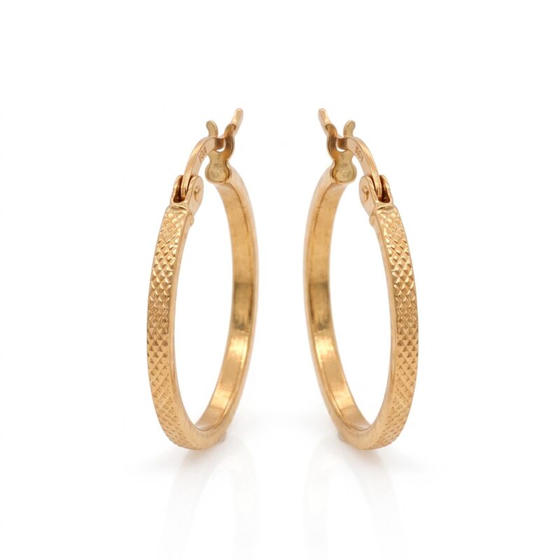 Shop Beautiful 18K Gold Earrings at Bafleh Jewellery