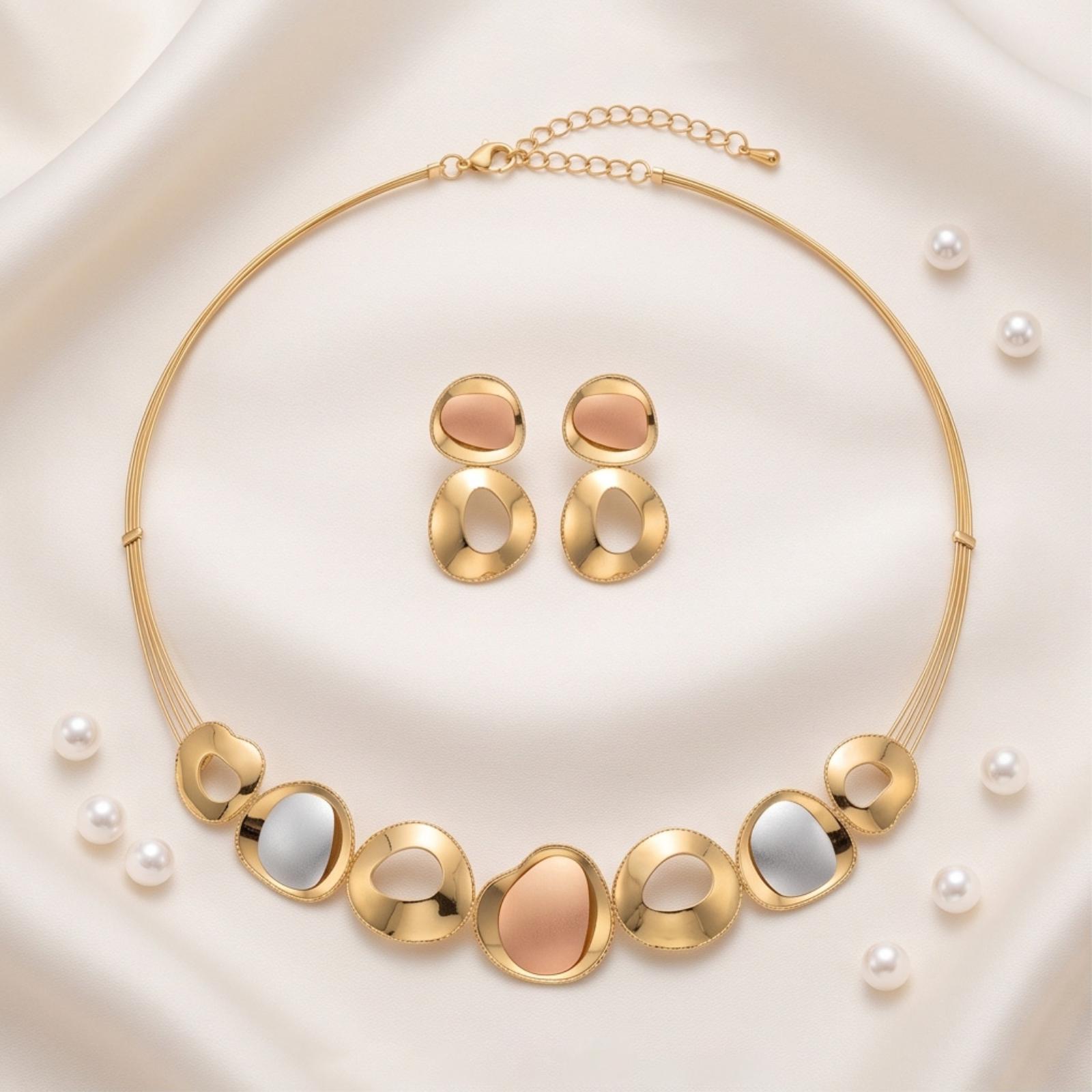 Luxury 18K Gold Necklace Set Designed with Refined Details and Elegant Craftsmanship for Every Special Celebration by Bafleh Jewellery - Image 4