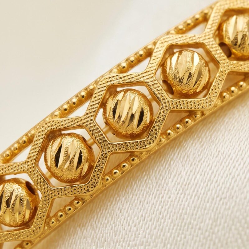 Alternative view of 18K Gold Bangle Jewellery for Women Crafted with Elegant Details and Luxurious Gold Finish by Bafleh Jewellery
