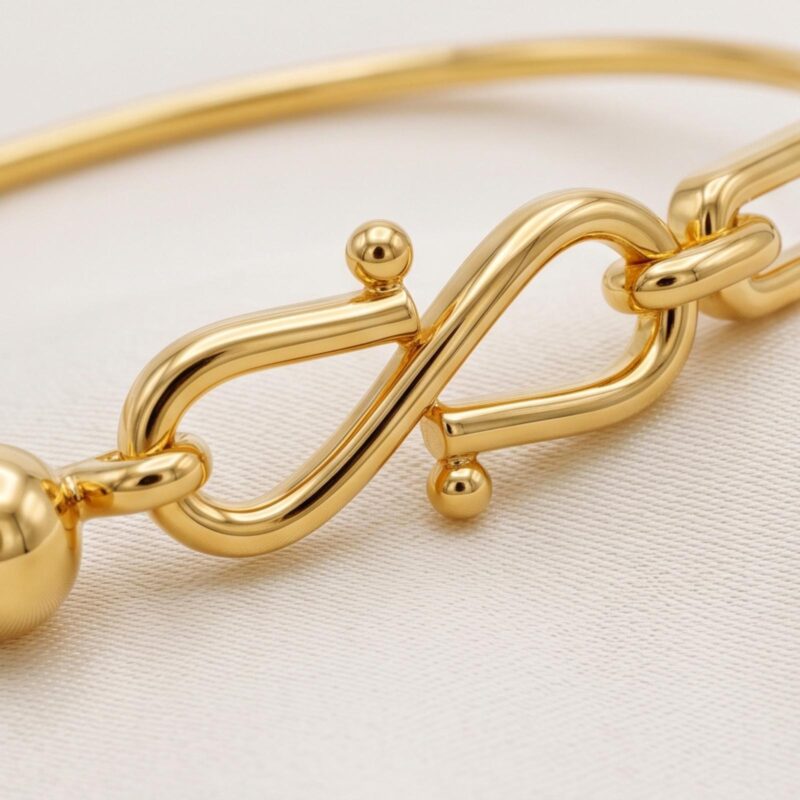Alternative view of Exquisite 18K Gold Bangle for Women with Elegant Design, Premium Craftsmanship and Sophisticated Gold Finish