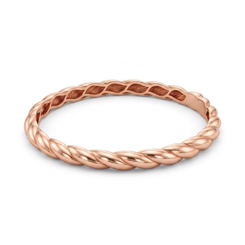 A Magnificent 18K Gold Bangle Showcasing Elegant Craftsmanship, Sophisticated Detailing and the Radiance of Pure Gold