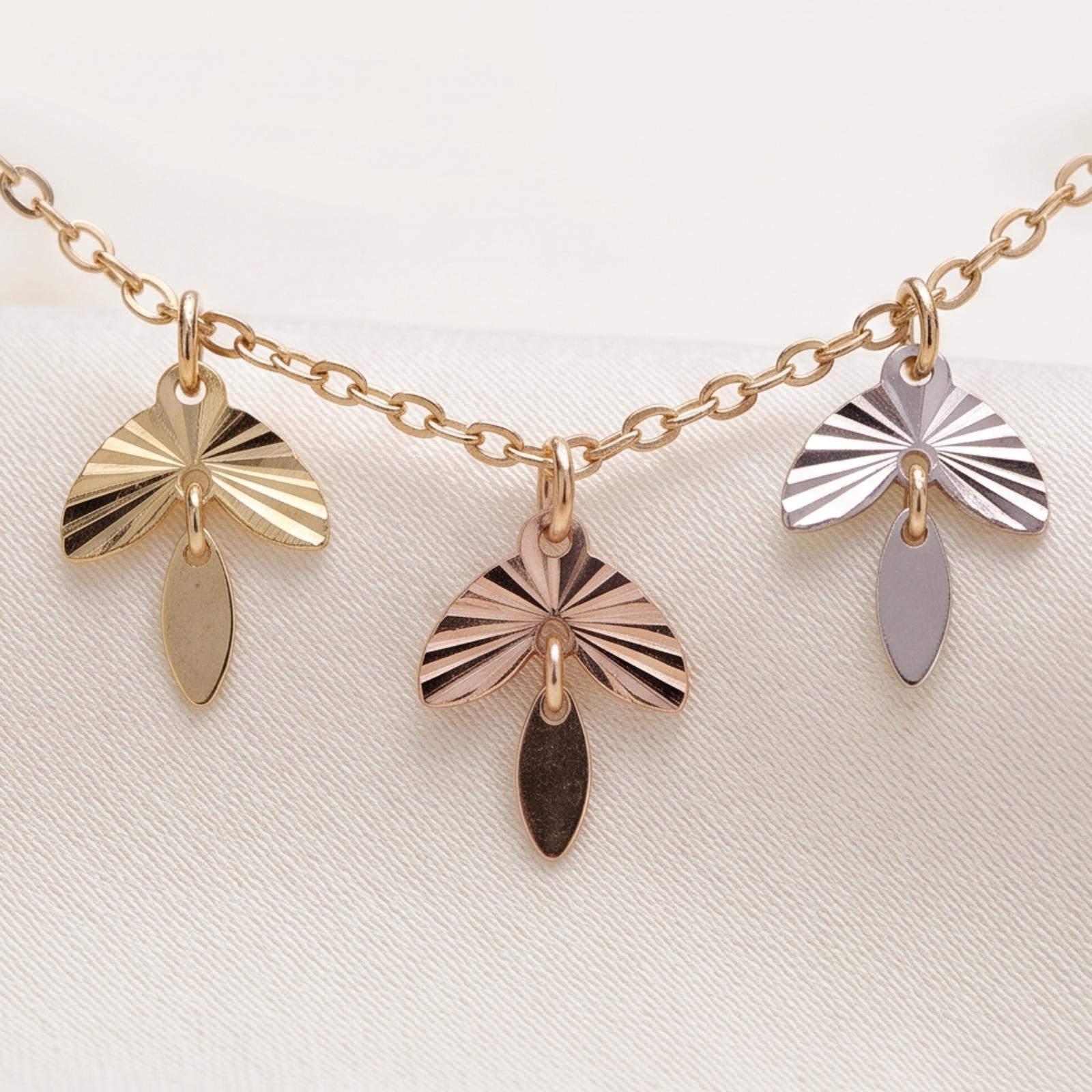 Luxury 18K Gold Necklace Designs for Gifting Loved Ones and Celebrating Special Moments at Bafleh Jewellery - Image 2